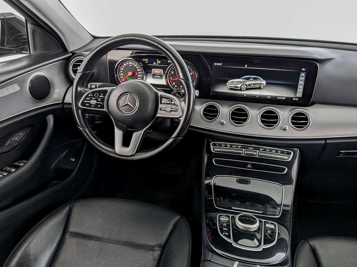 Mercedes-Benz E-Класс 200, 2018 Фото №18