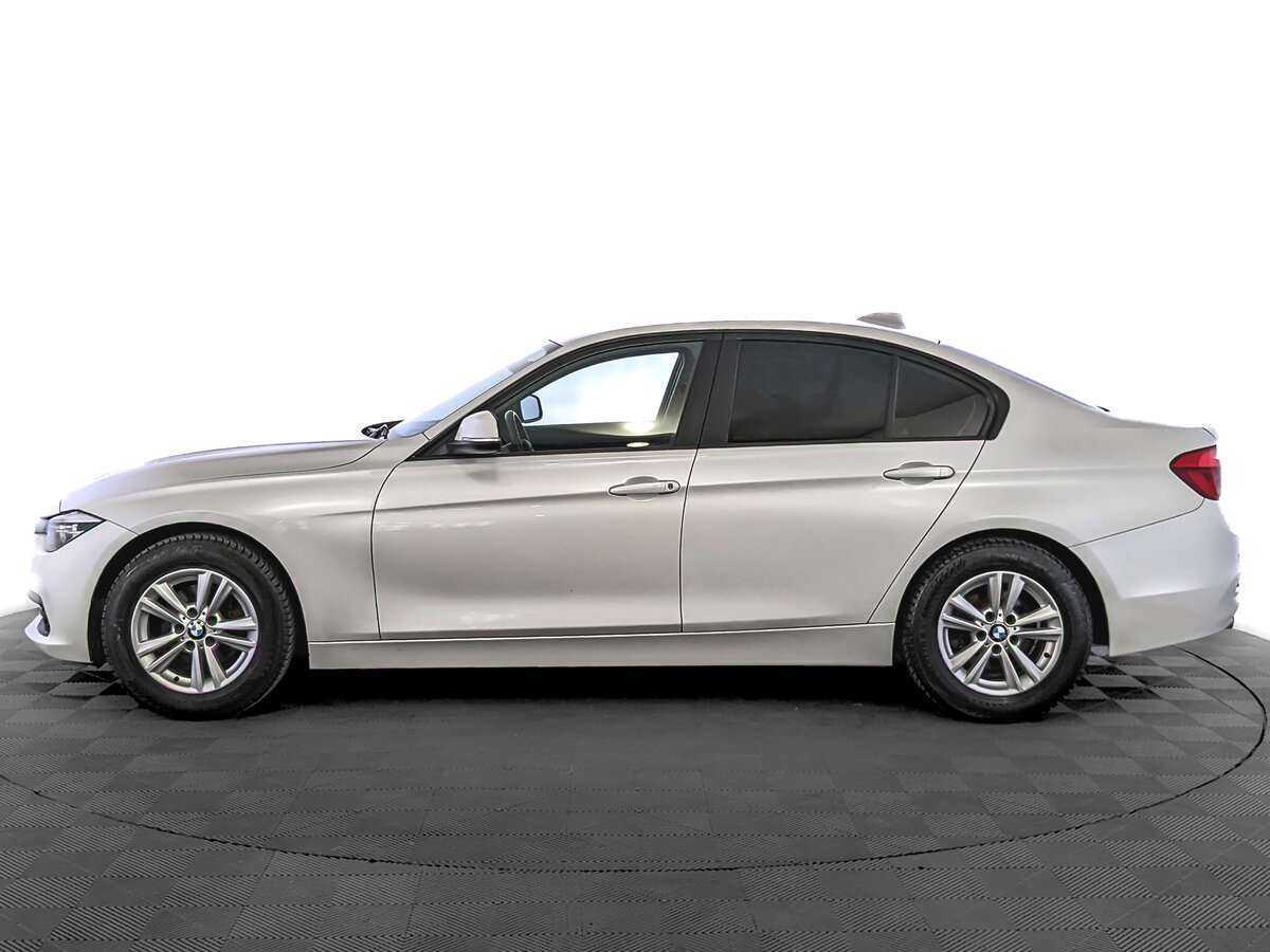BMW 3 серии 318i, 2017 Фото №8