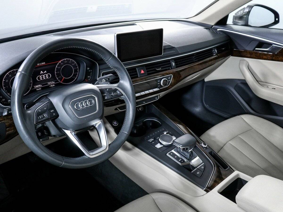 Audi A4, 2016 Фото №14