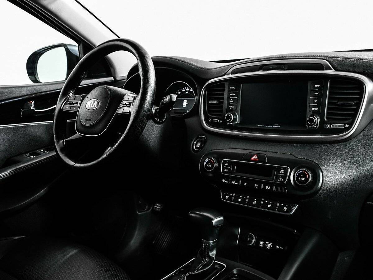 Kia Sorento, 2019 Фото №9