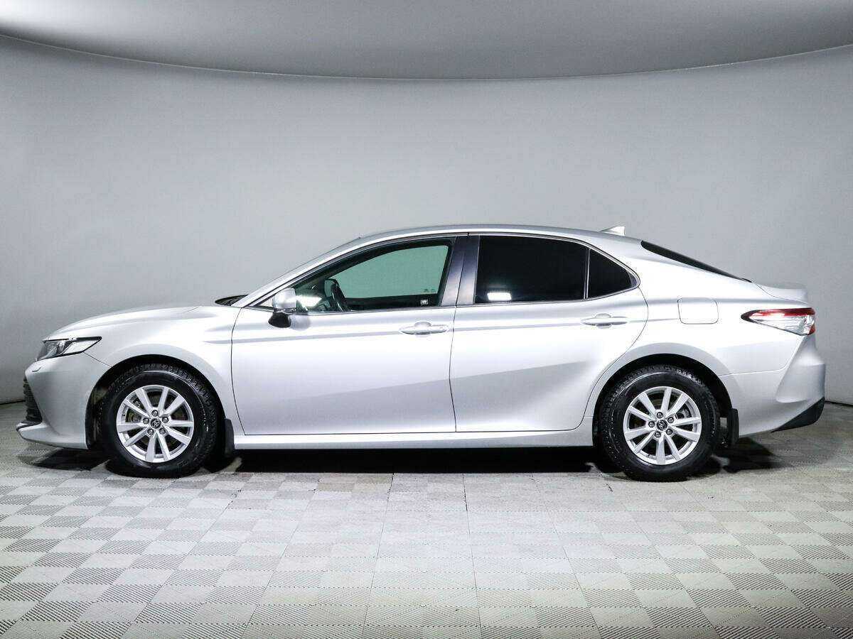 Toyota Camry, 2020 Фото №8