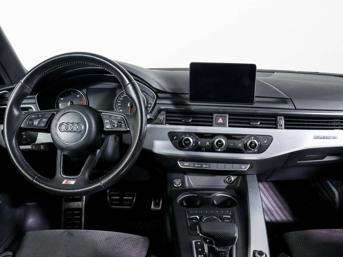 Audi A4, 2017 Фото №9
