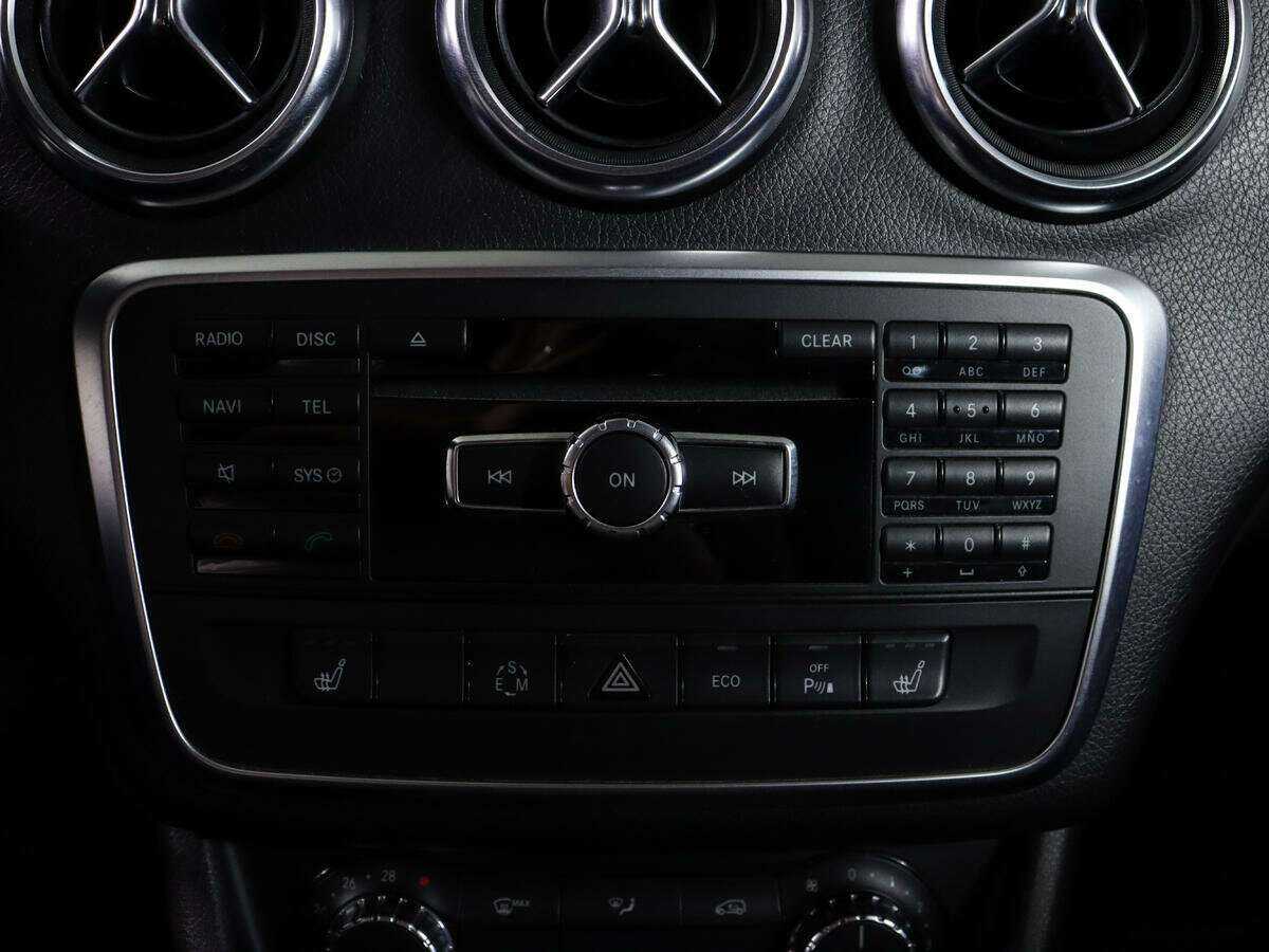 Mercedes-Benz A-Класс 200, 2013 Фото №18