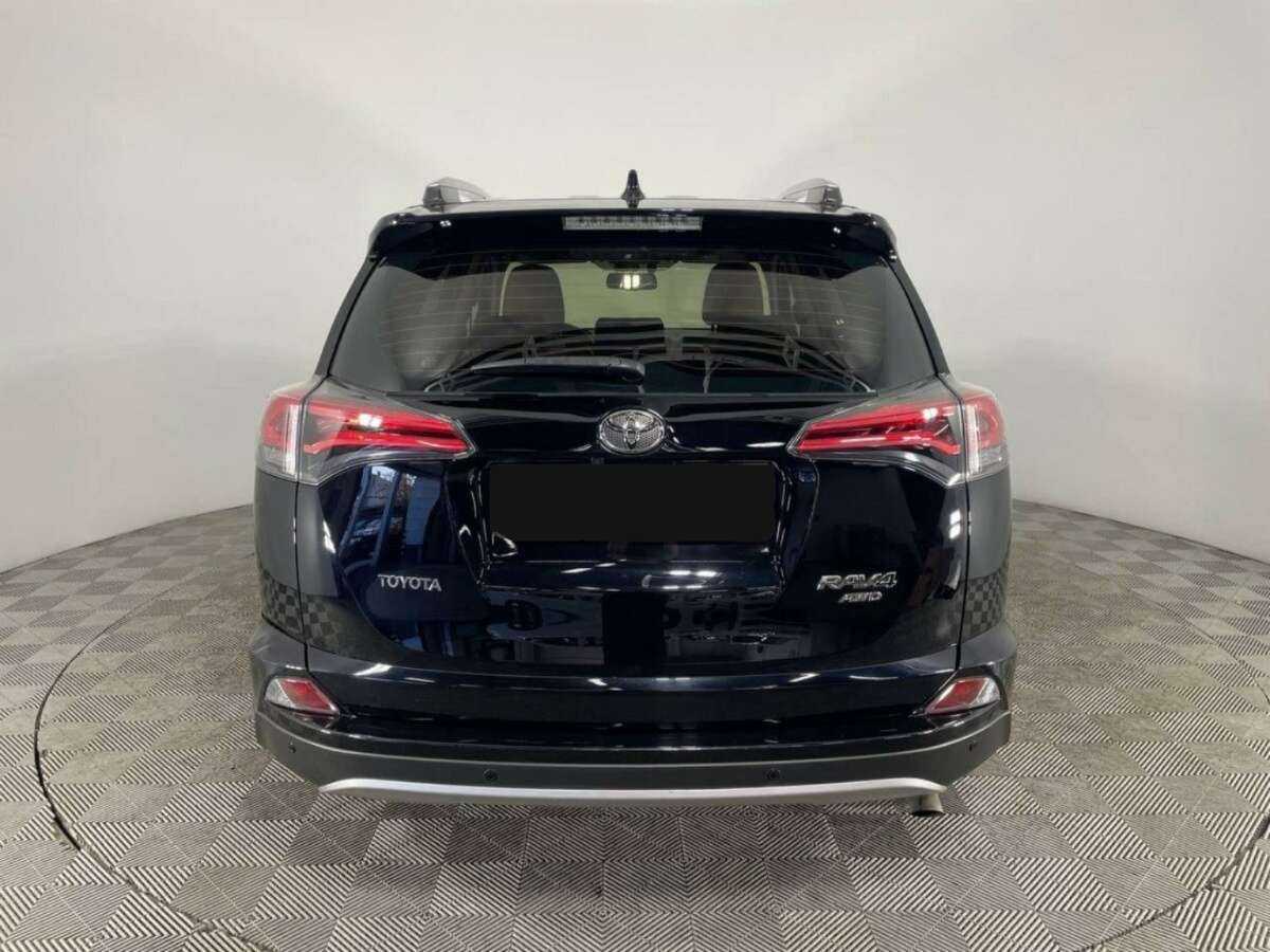 Toyota RAV4, 2018 Фото №3