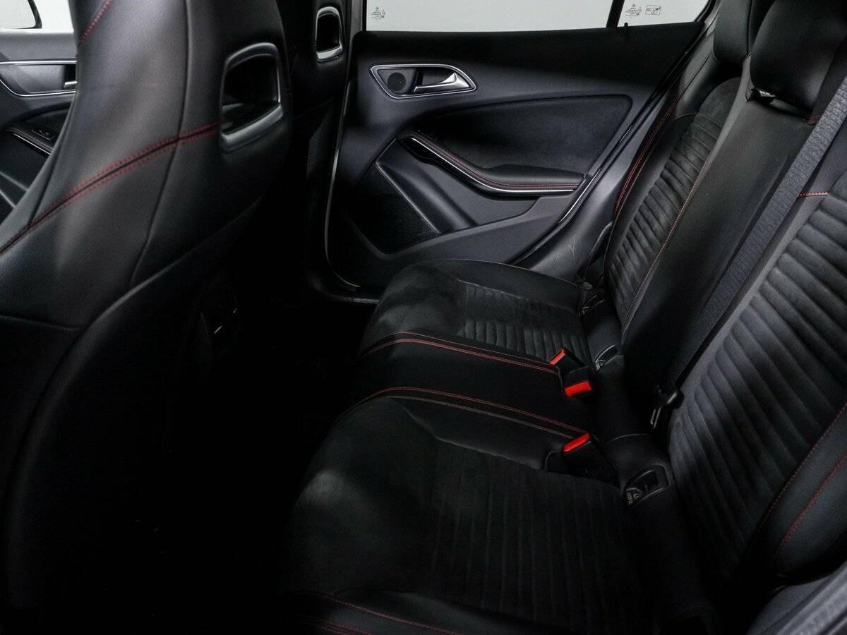 Mercedes-Benz GLA 250, 2014 Фото №9