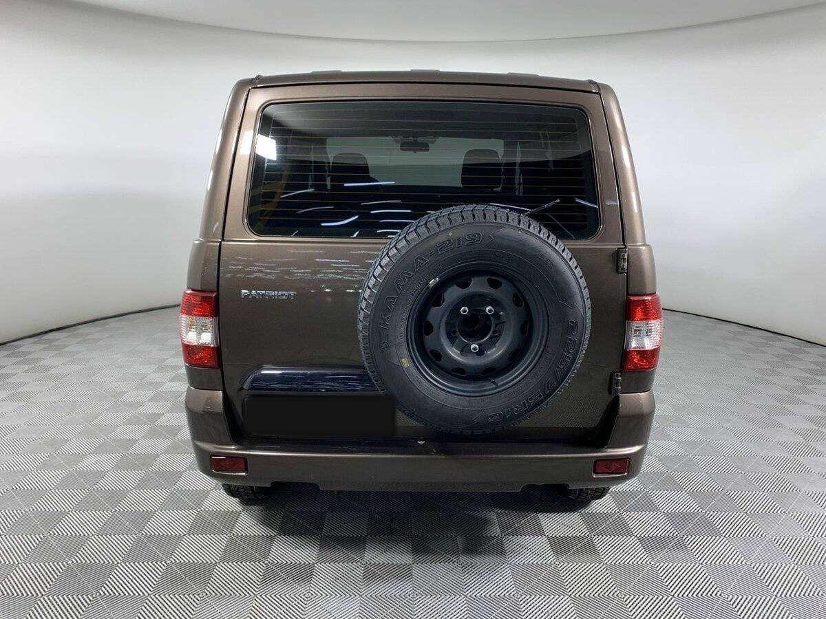 УАЗ Patriot, 2023 Фото №6