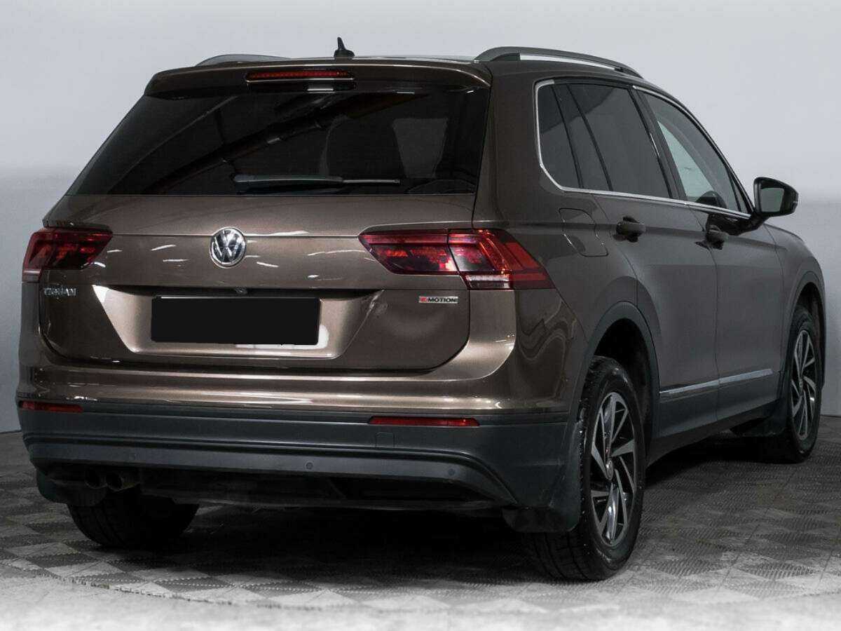 Volkswagen Tiguan, 2018 Фото №5