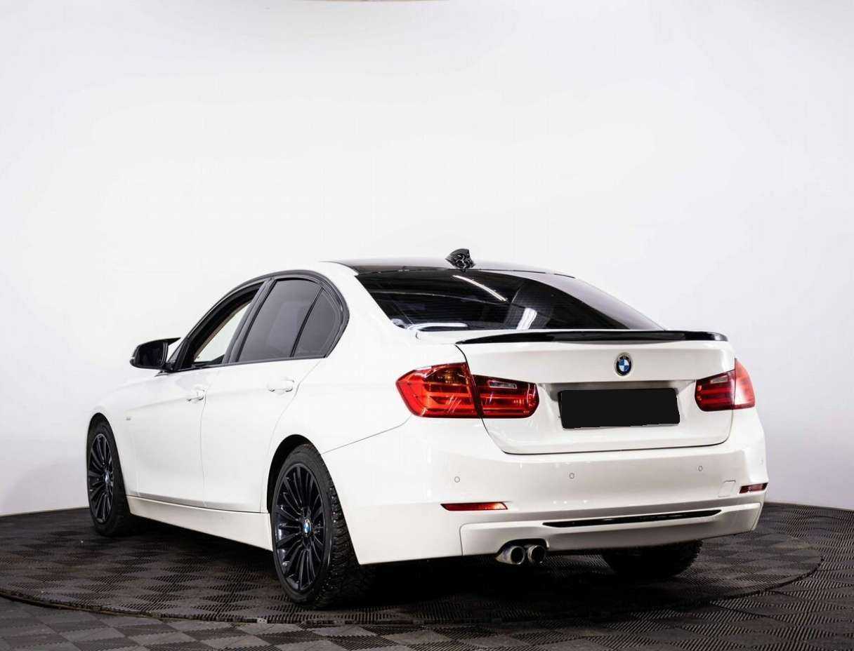 BMW 3 серии 328i, 2012 Фото №4