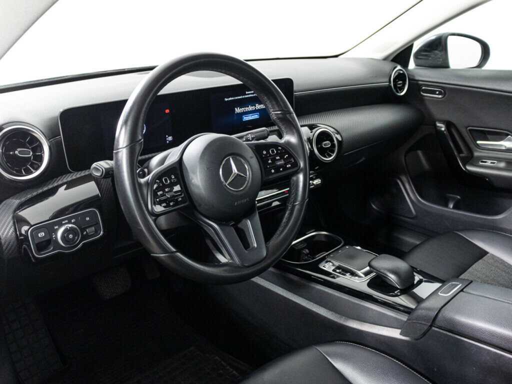 Mercedes-Benz CLA 200, 2019 Фото №11