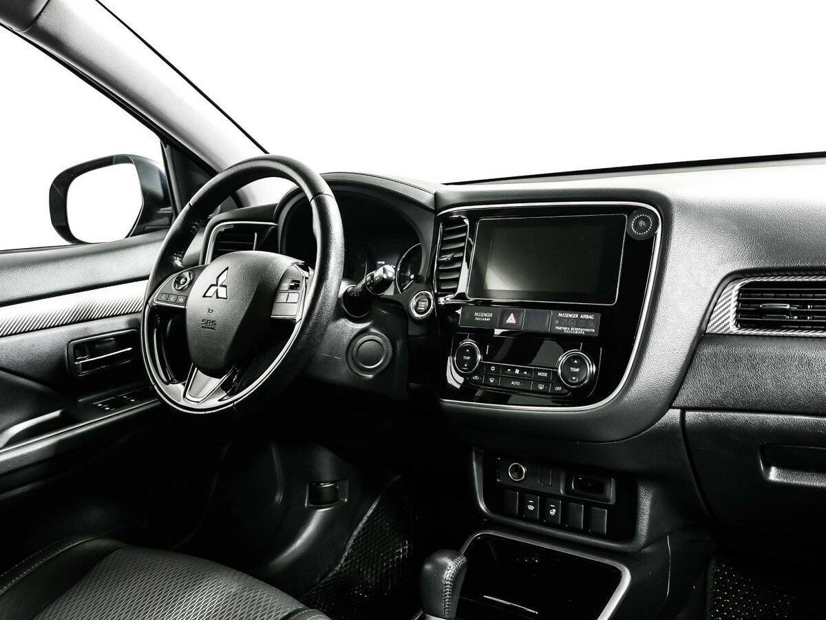 Mitsubishi Outlander, 2018 Фото №9