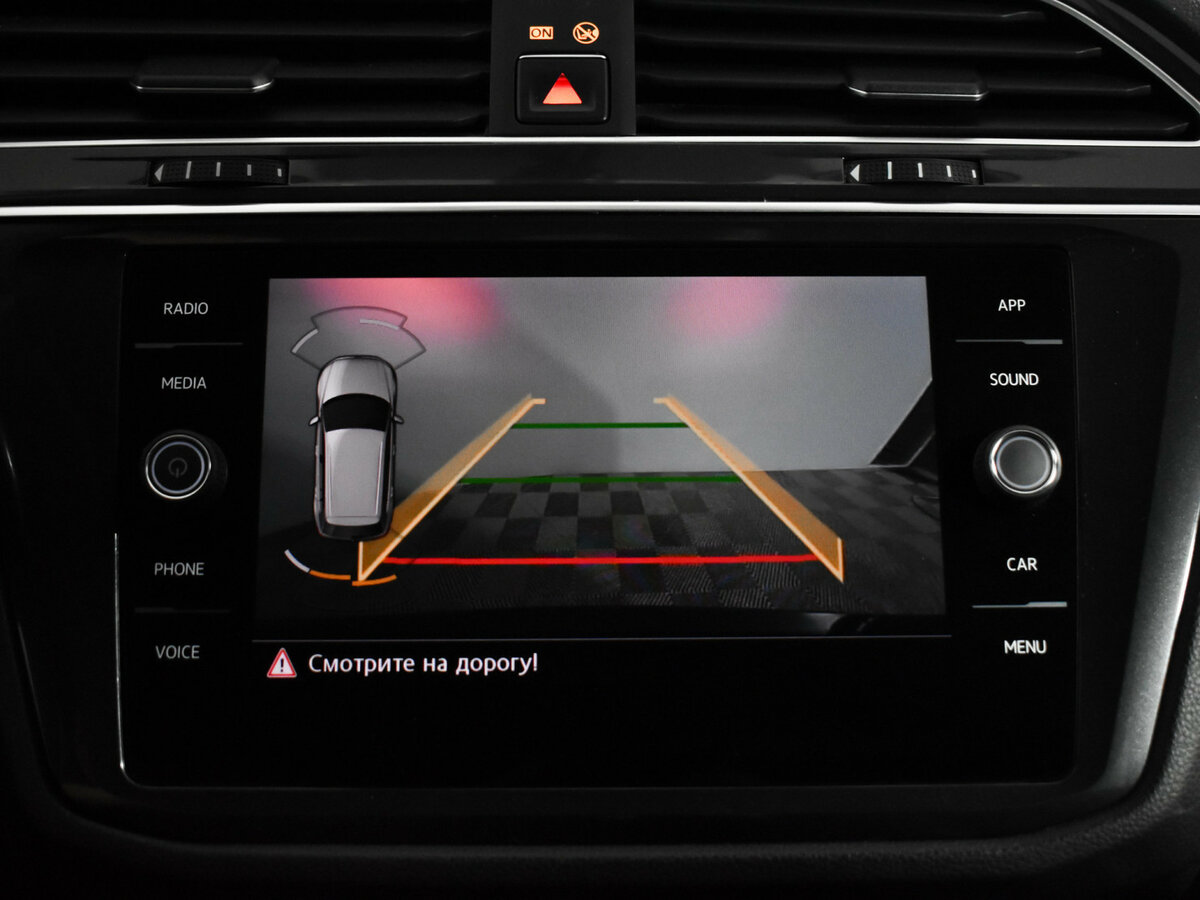Volkswagen Tiguan II, 2017 Фото №15