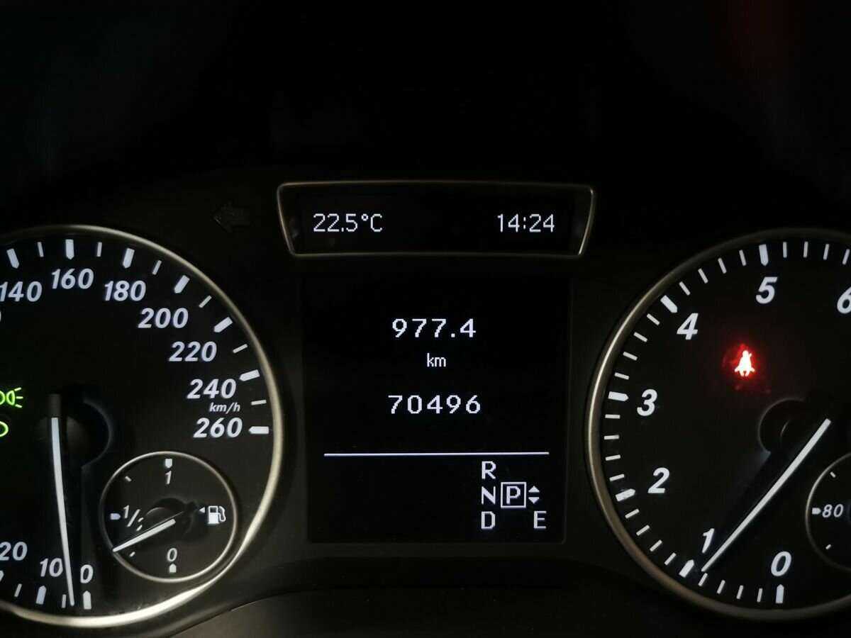 Mercedes-Benz A-Класс 180, 2014 Фото №17