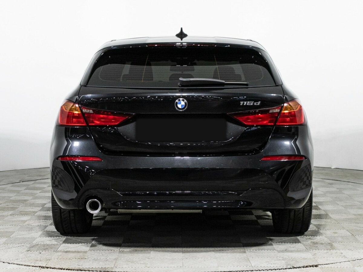 BMW 1 серии 116d III (F40), 2020 Фото №6