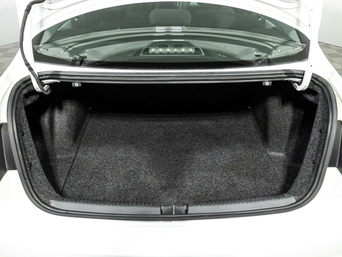 Volkswagen Jetta VI Рестайлинг, 2017 Фото №13