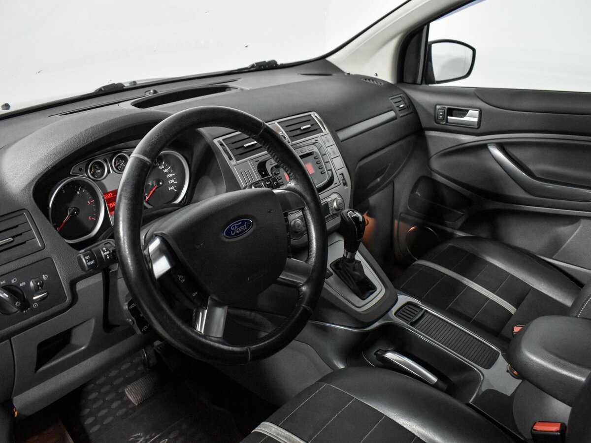 Ford Kuga, 2012 Фото №9