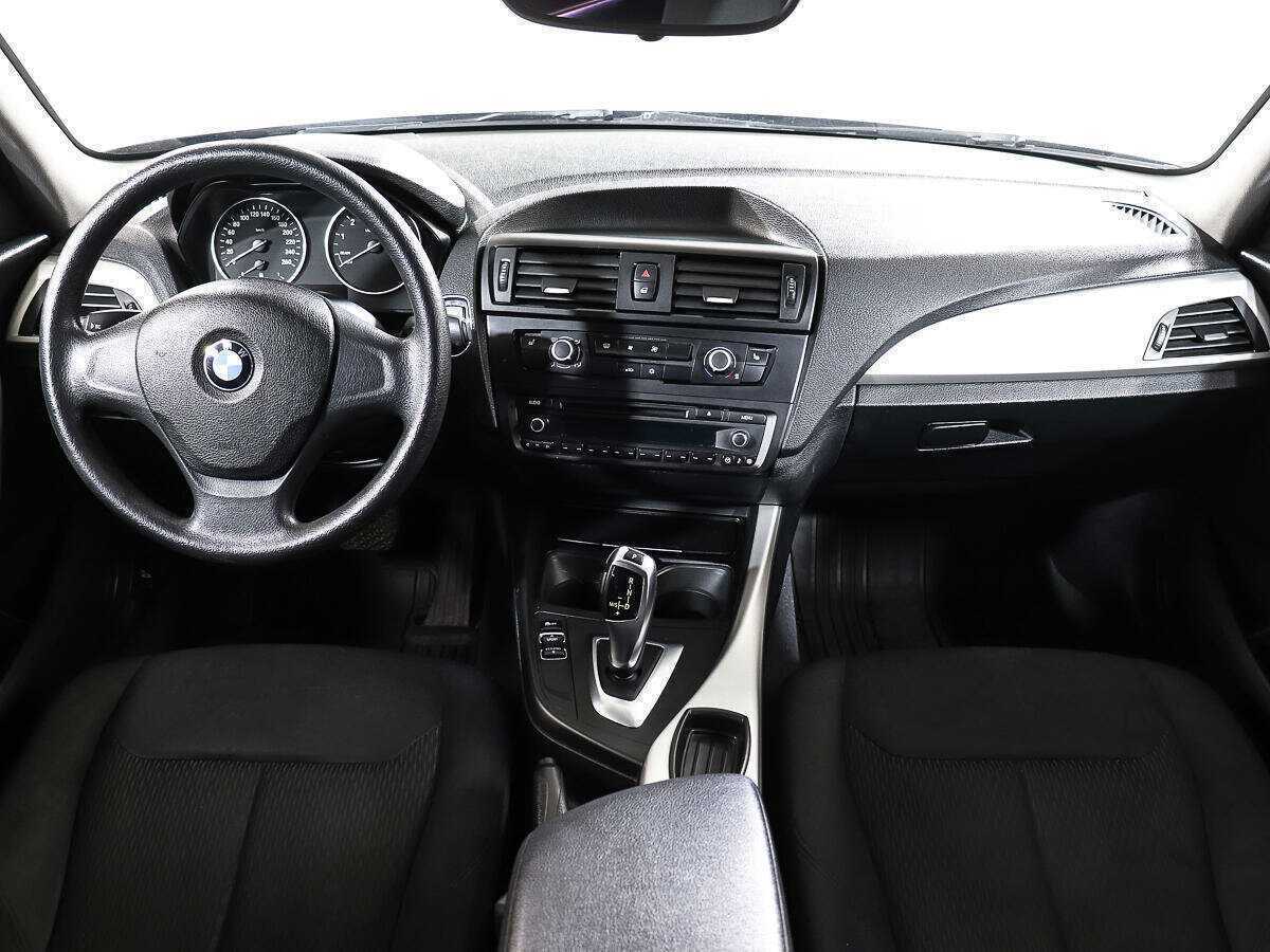 BMW 1 серии 116i, 2012 Фото №10