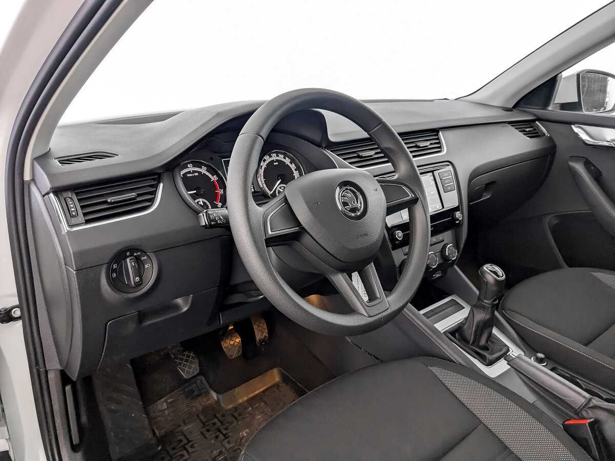 Skoda Octavia, 2019 Фото №14