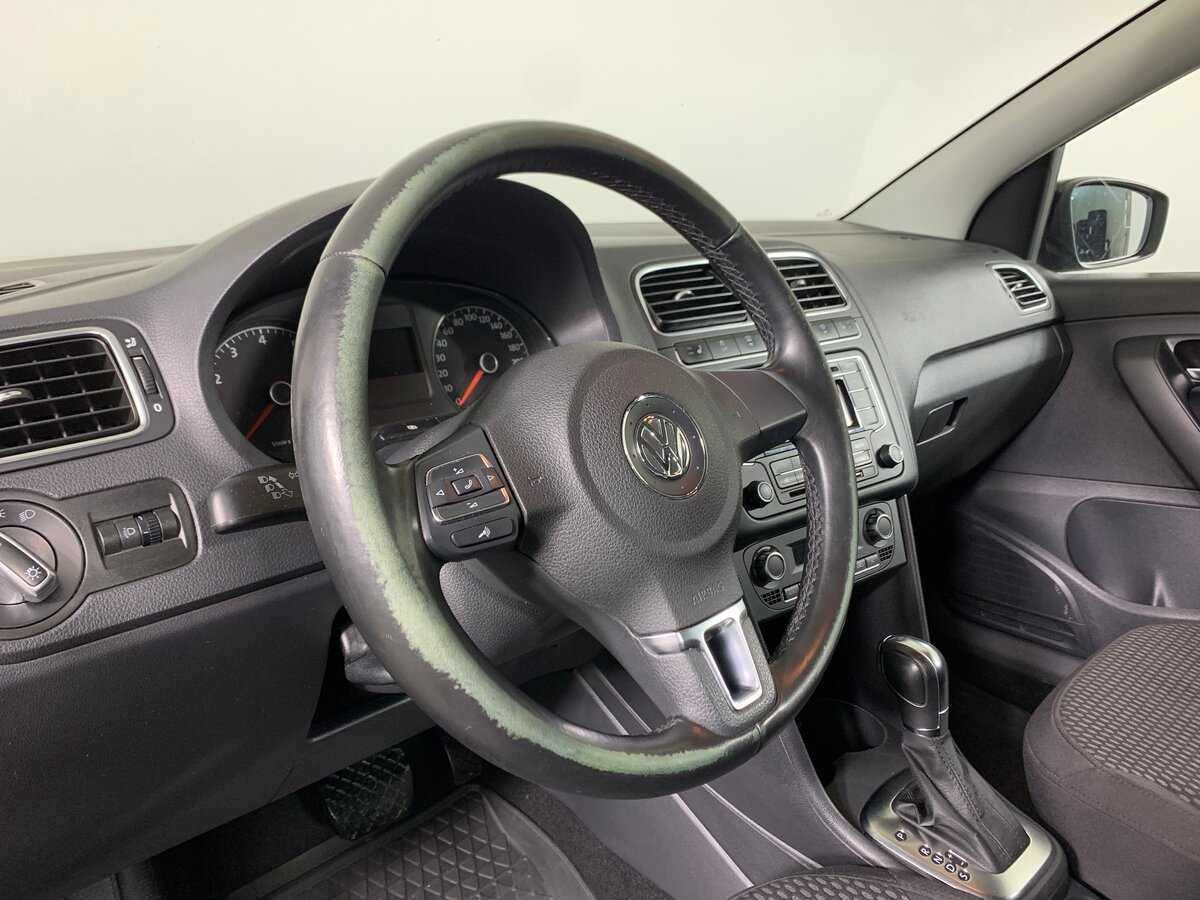Volkswagen Polo, 2013 Фото №12