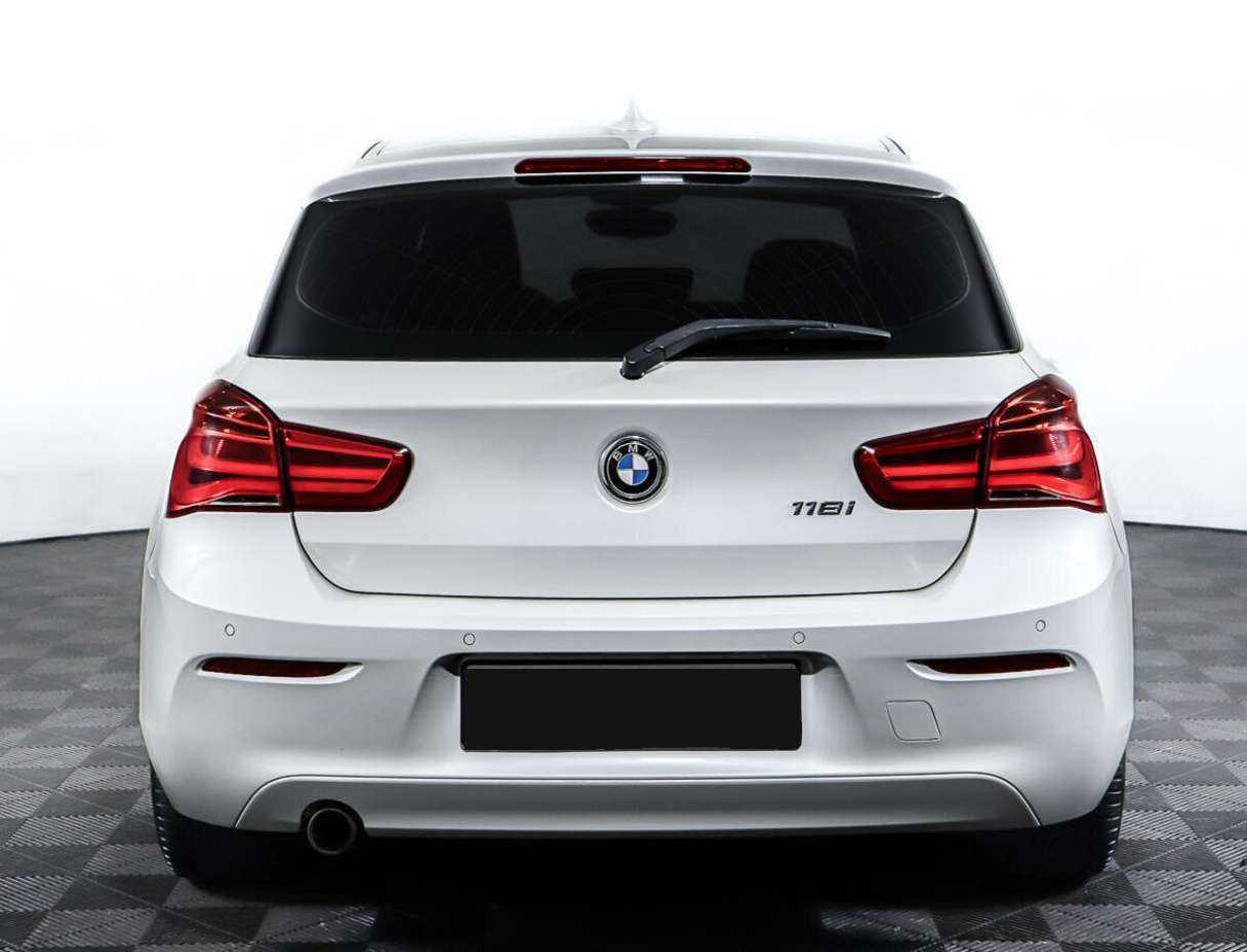BMW 1 серии 118i, 2017 Фото №3