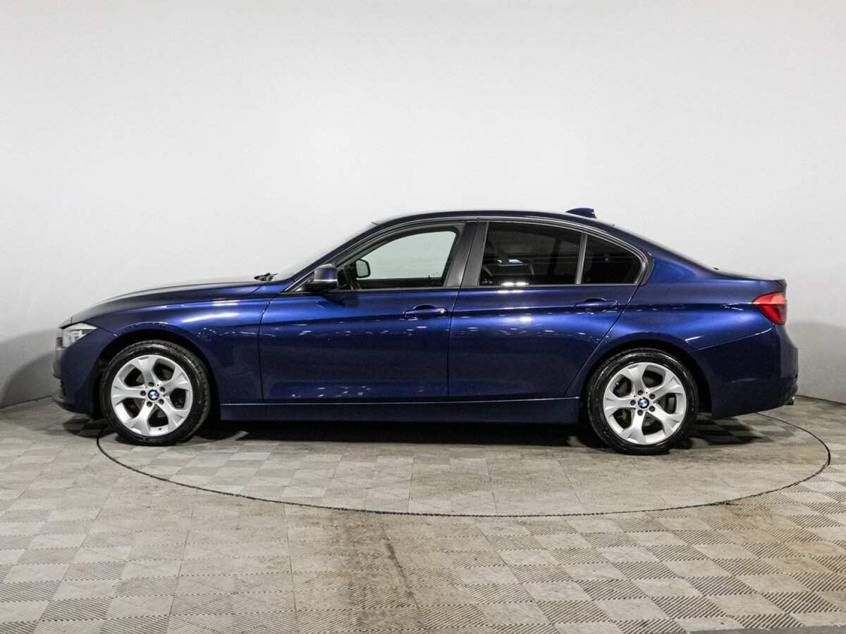 BMW 3 серии 318i, 2018 Фото №8