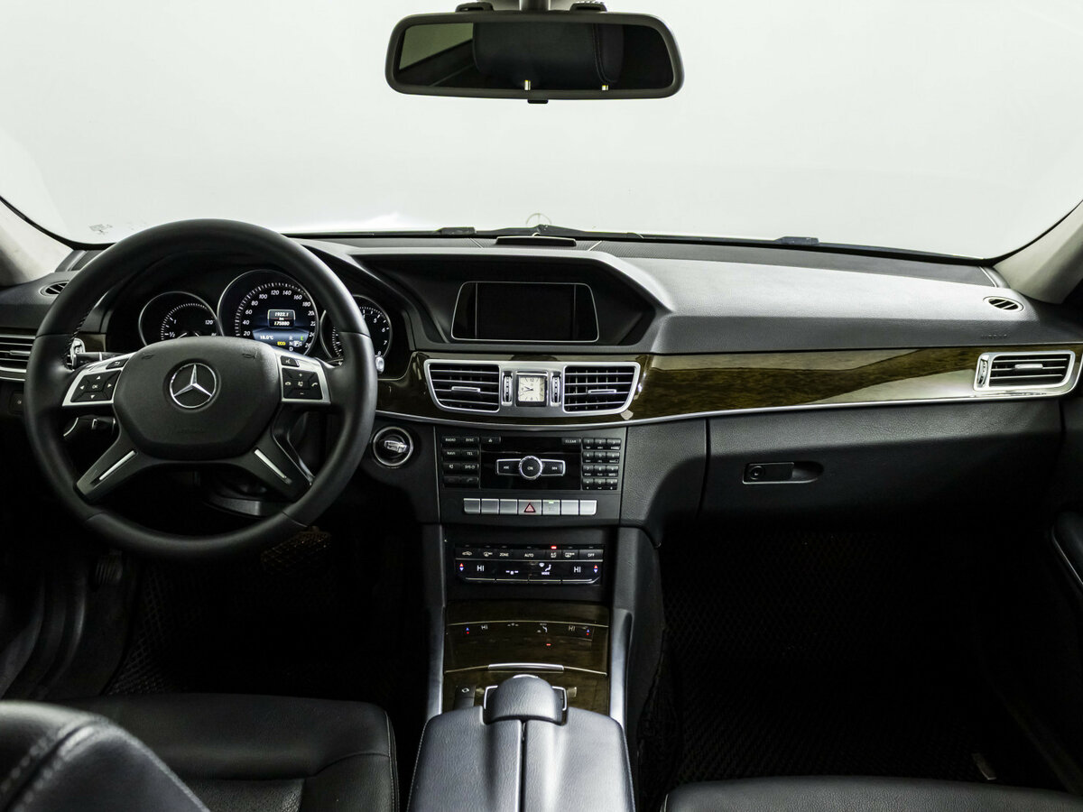 Mercedes-Benz E-Класс 200 IV (W212, S212, C207) Рестайлинг, 2014 Фото №12
