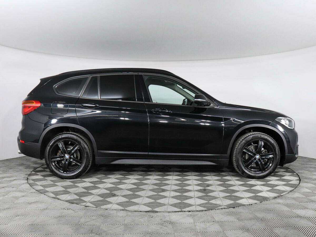 BMW X1 18d xDrive, 2019 Фото №6