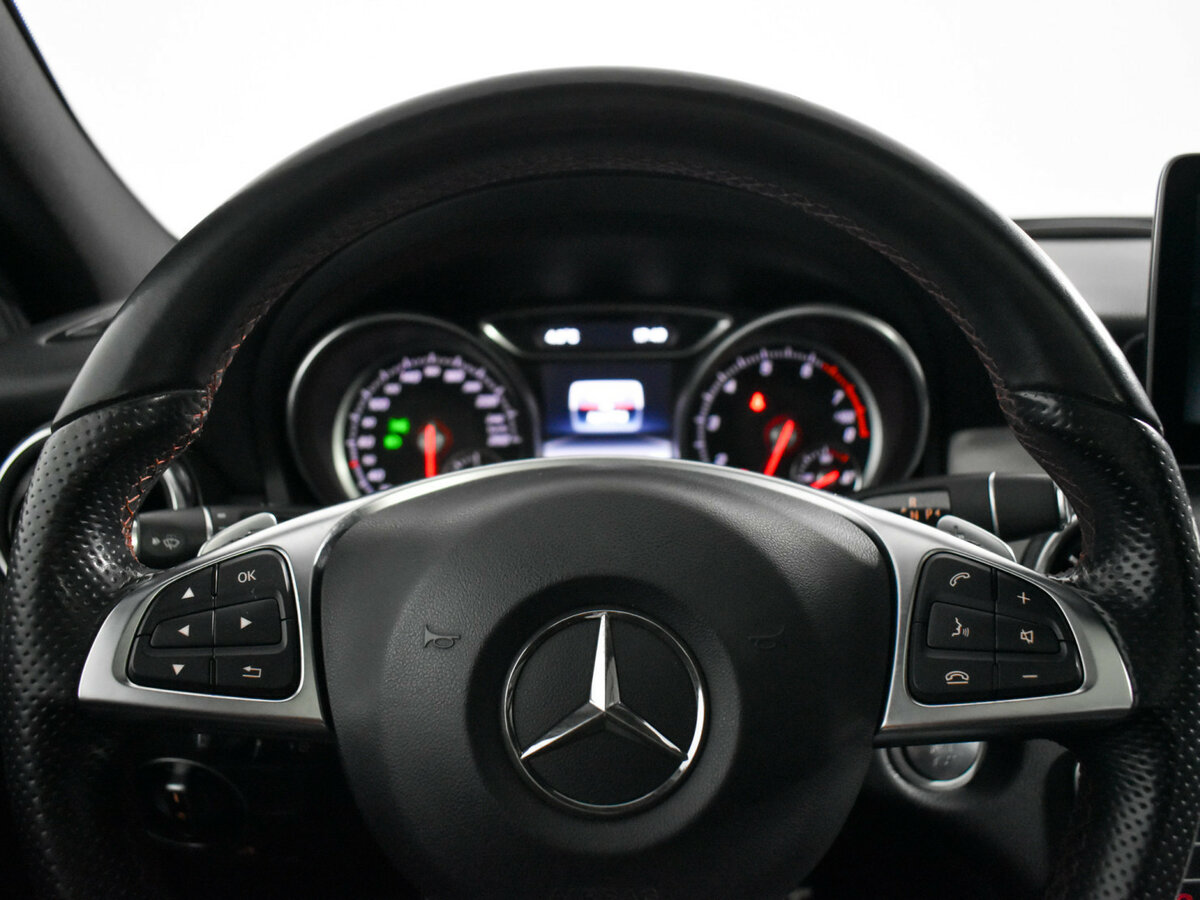Mercedes-Benz GLA 250 I (X156) Рестайлинг, 2017 Фото №19