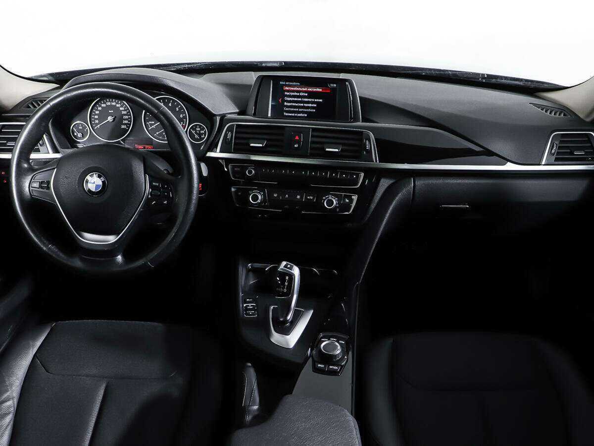 BMW 3 серии 320i xDrive, 2017 Фото №11