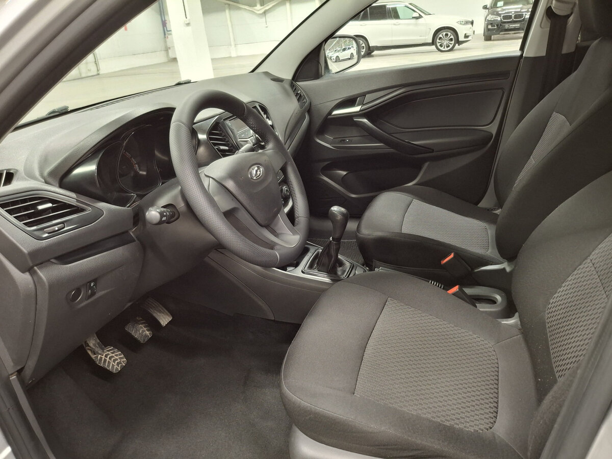 Lada (ВАЗ) Vesta I, 2020 Фото №14