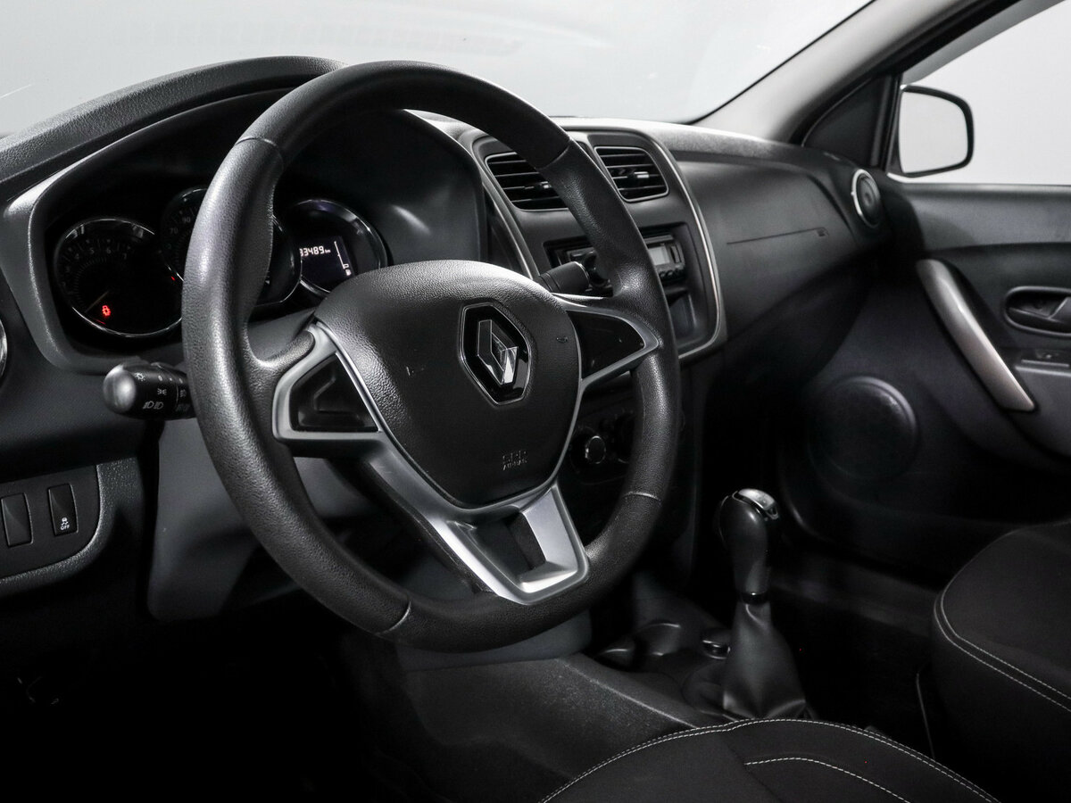 Renault Logan Stepway II Рестайлинг, 2021 Фото №10