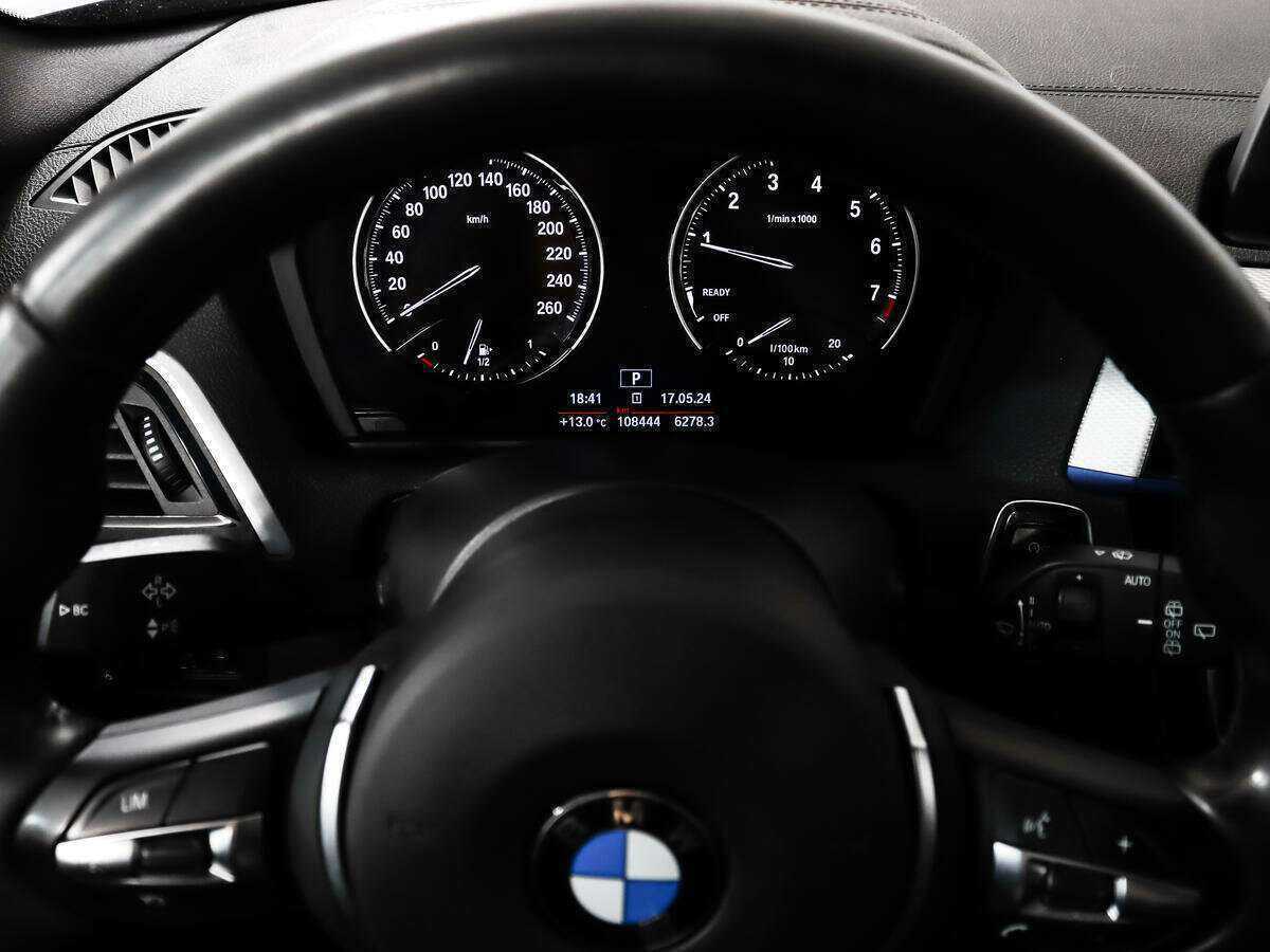 BMW 1 серии 118i, 2019 Фото №15