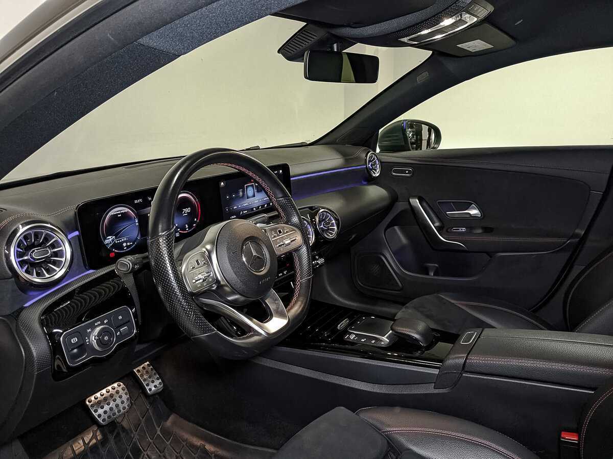 Mercedes-Benz CLA 200, 2021 Фото №15