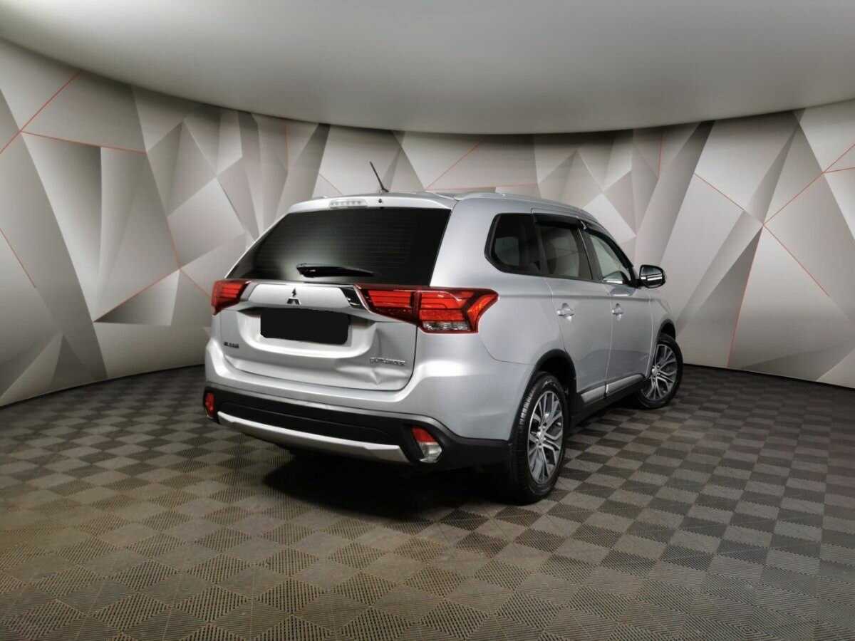 Mitsubishi Outlander, 2016 Фото №2