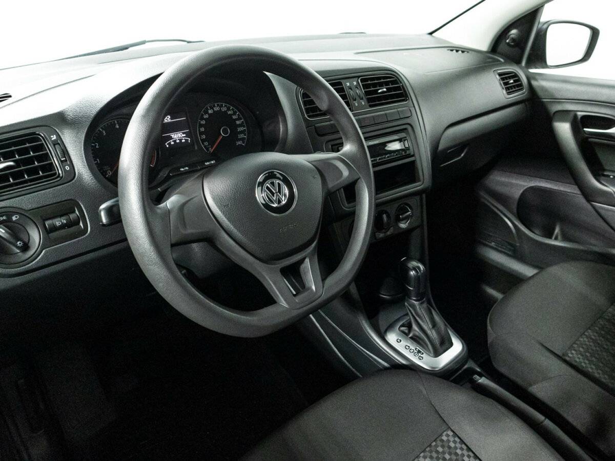 Volkswagen Polo, 2019 Фото №11