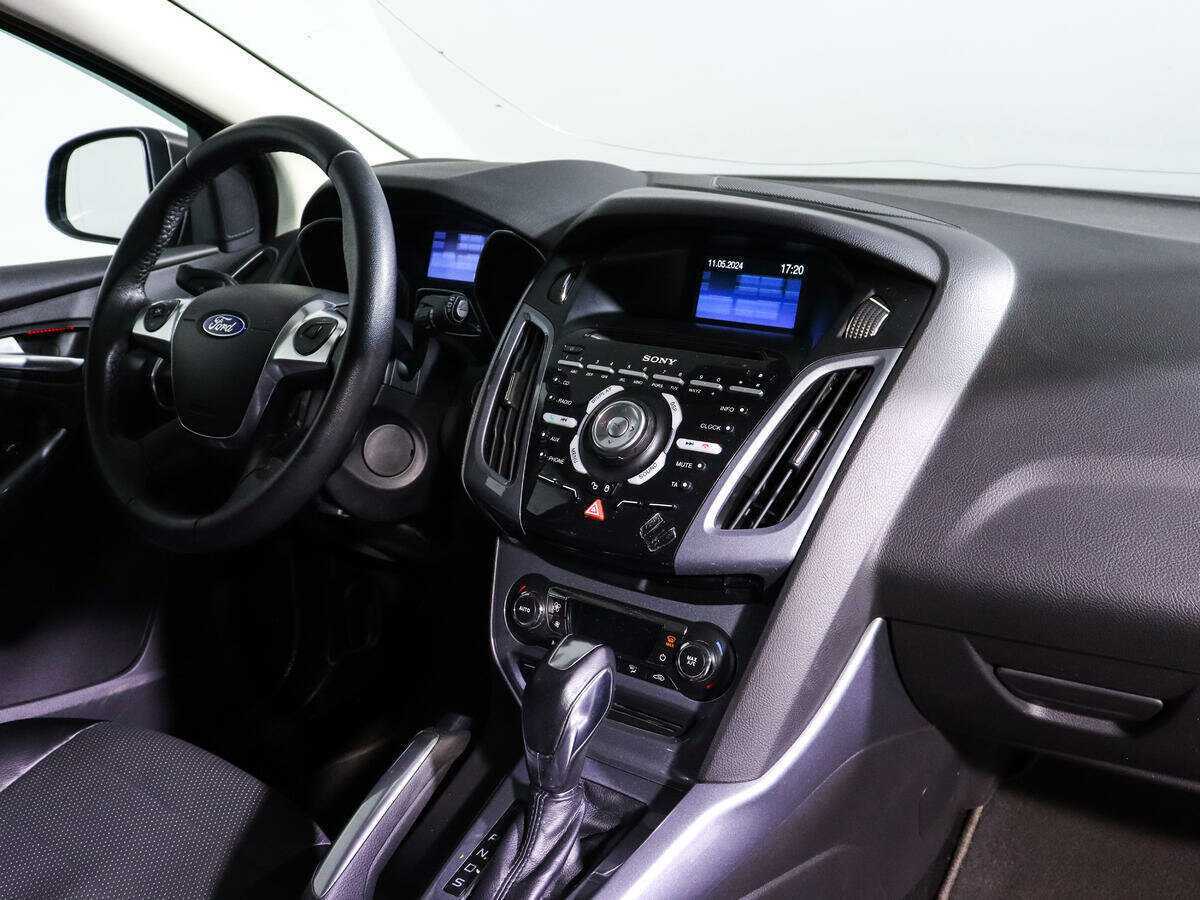 Ford Focus, 2012 Фото №7