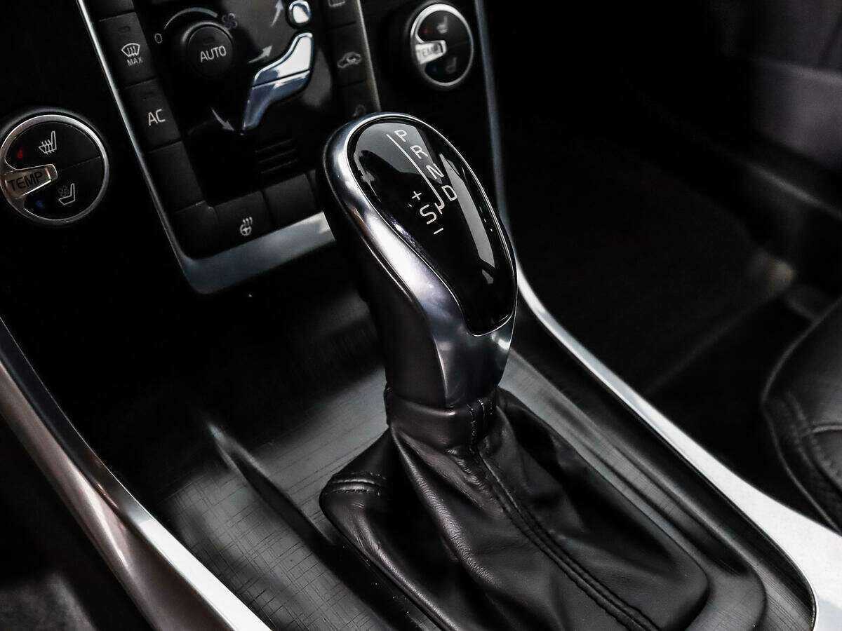 Volvo XC70, 2013 Фото №12