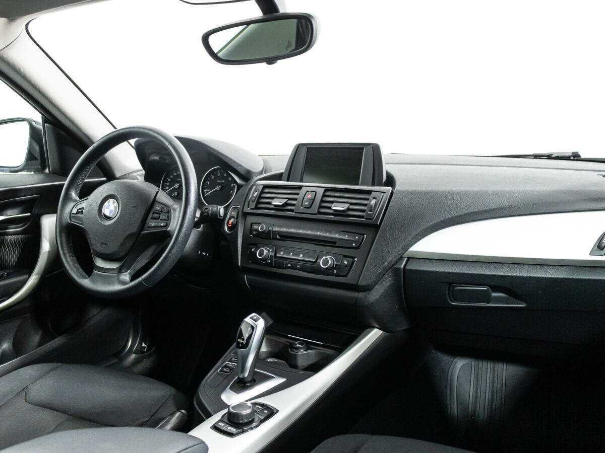 BMW 1 серии 116i, 2012 Фото №9