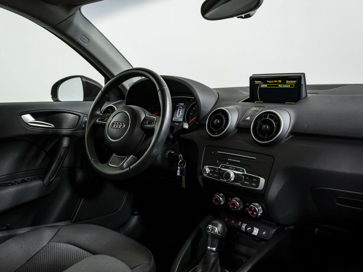 Audi A1 Sportback I (8X) Рестайлинг, 2015 Фото №9