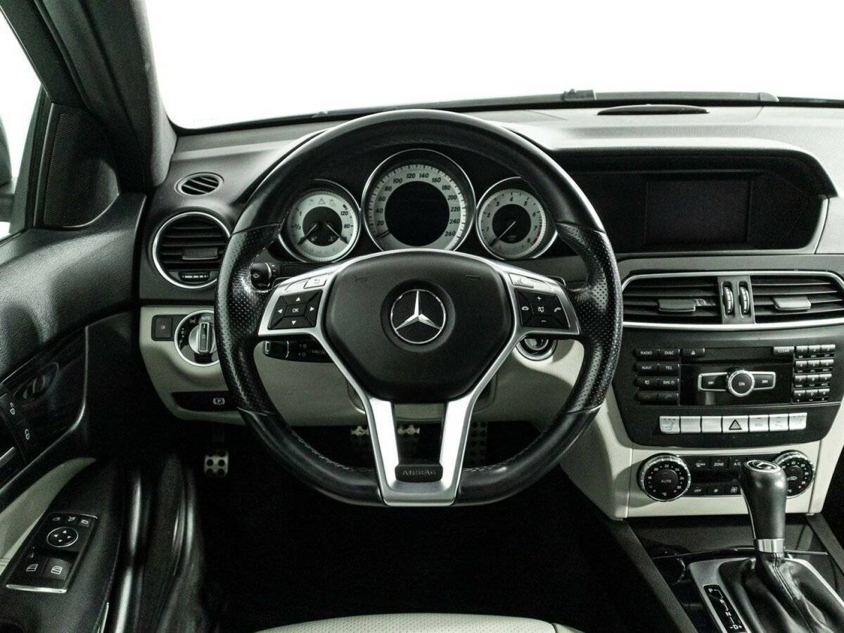 Mercedes-Benz C-Класс 180, 2012 Фото №17