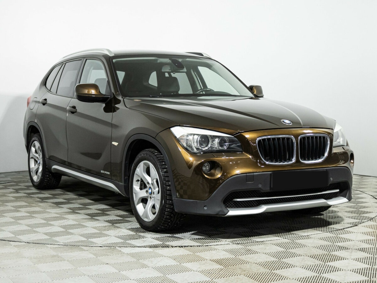 BMW X1 20i I (E84), 2012 Фото №3
