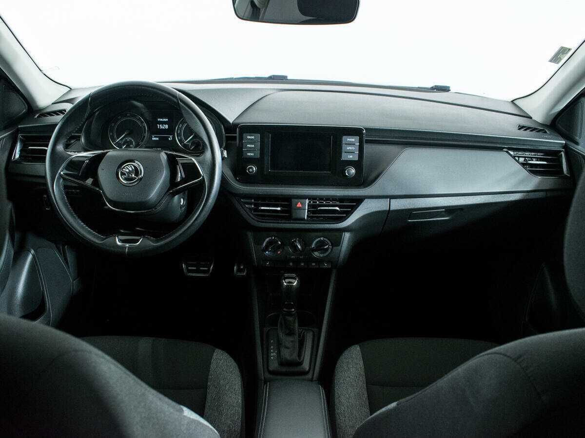 Skoda Rapid, 2021 Фото №12