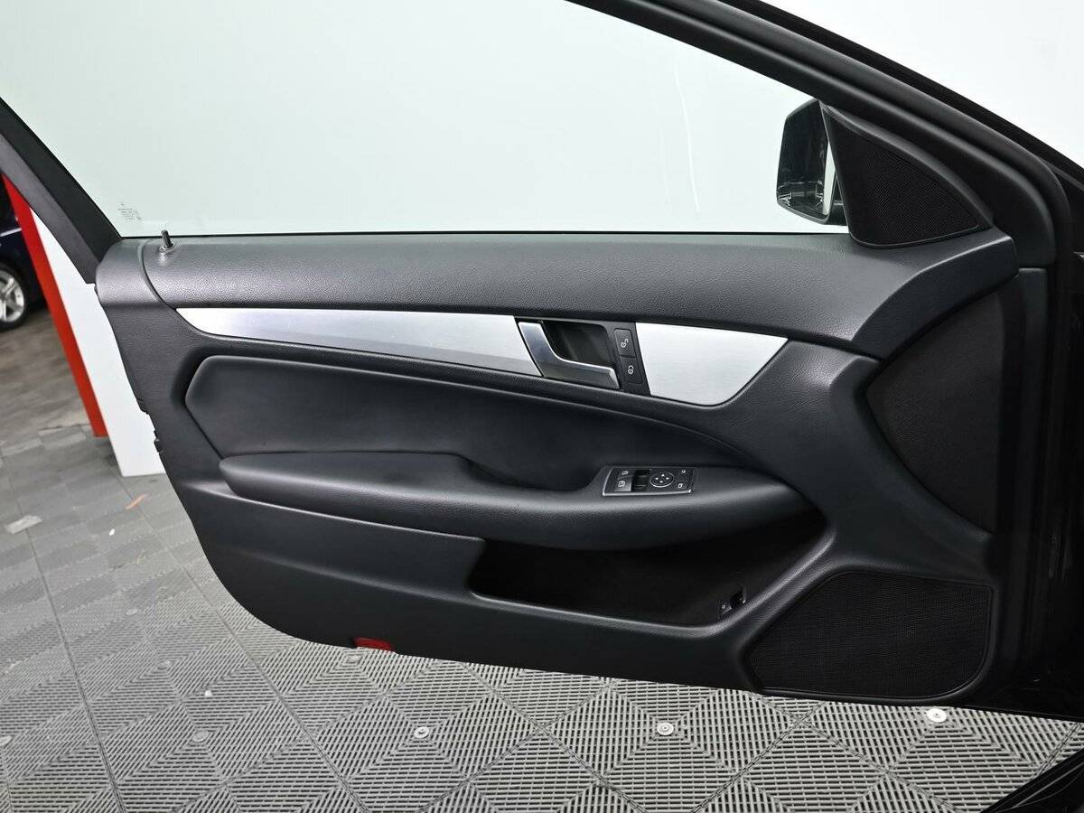 Mercedes-Benz C-Класс 250, 2013 Фото №6