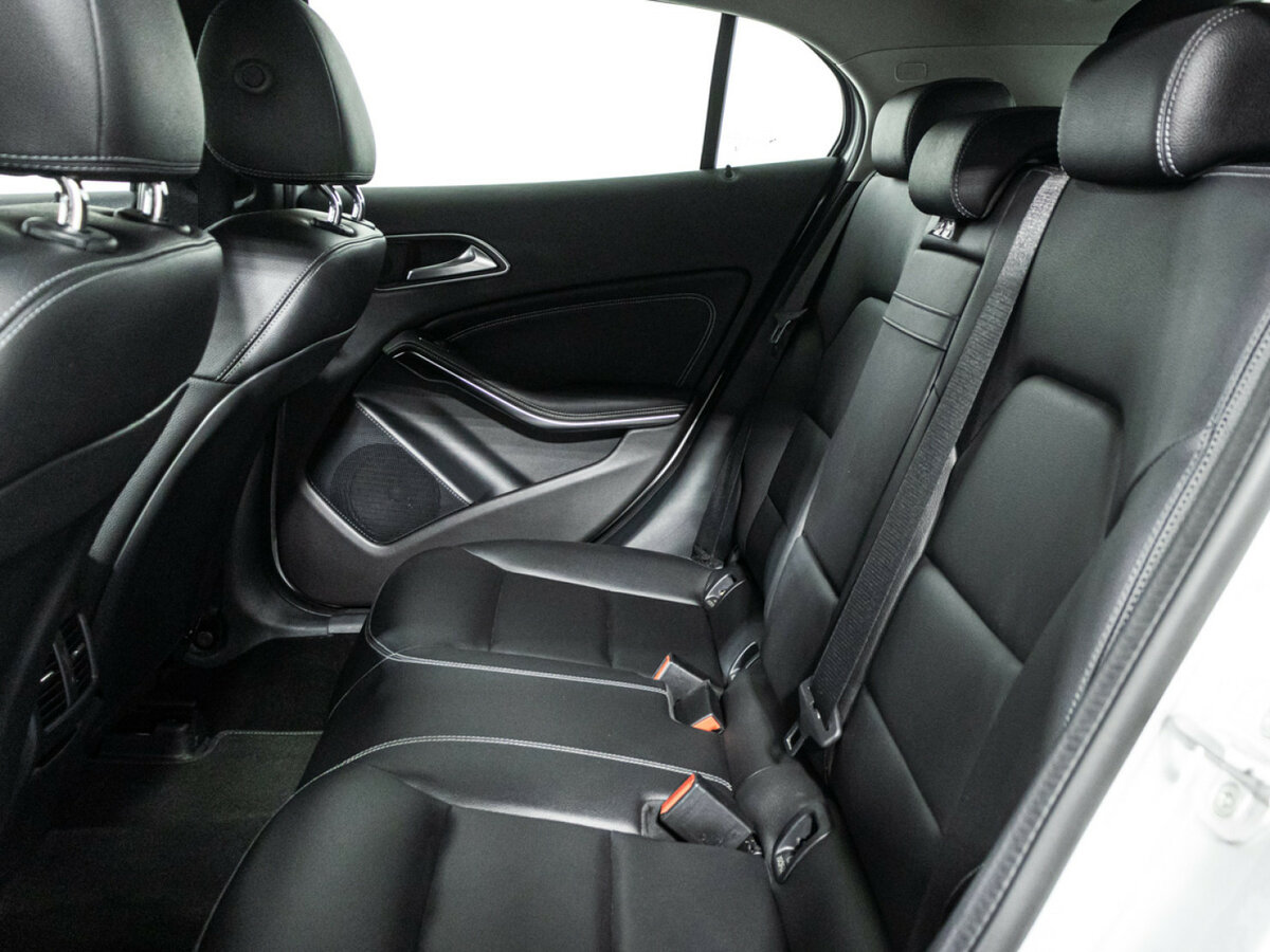 Mercedes-Benz GLA 250 I (X156) Рестайлинг, 2017 Фото №10