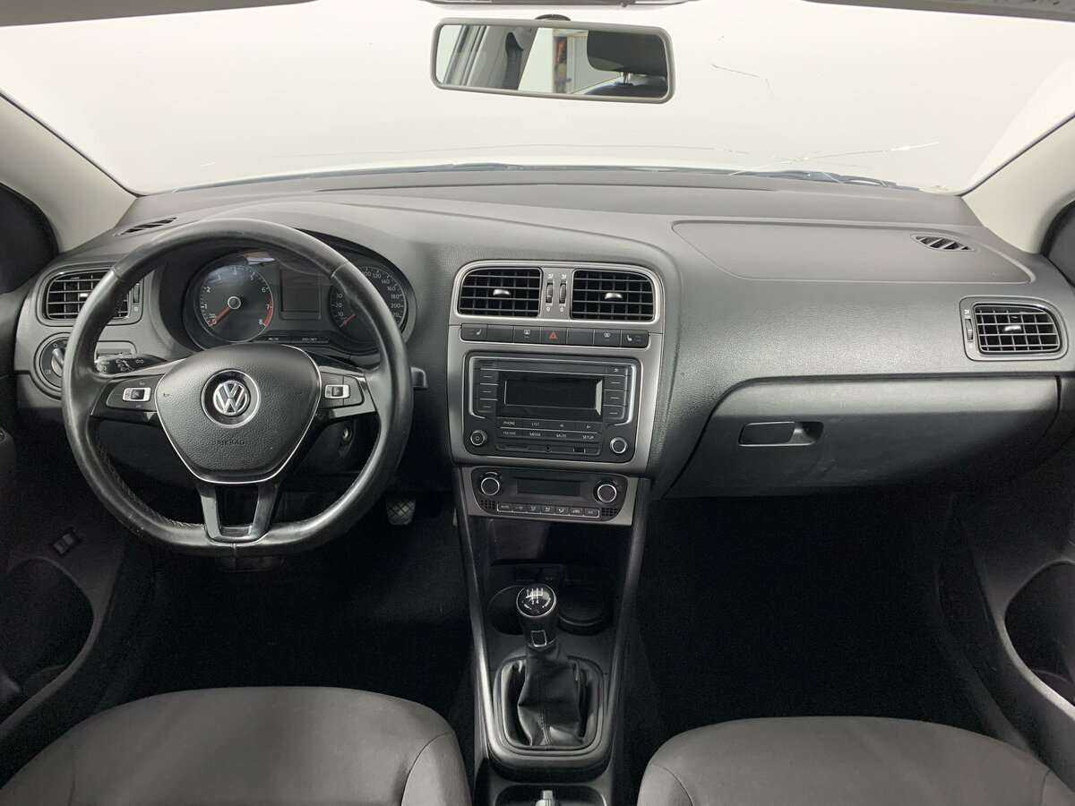 Volkswagen Polo, 2019 Фото №10
