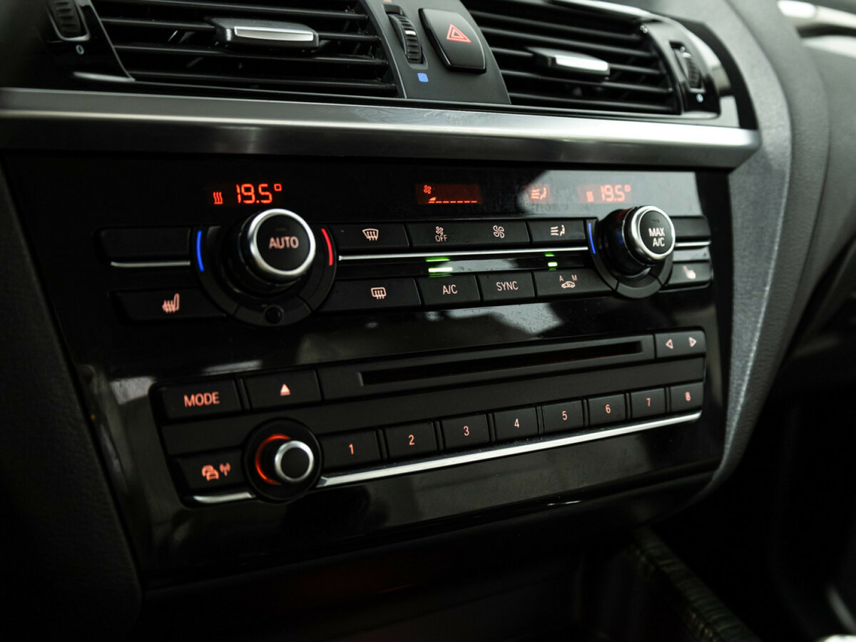 BMW X3 28i xDrive II (F25) Рестайлинг, 2014 Фото №16