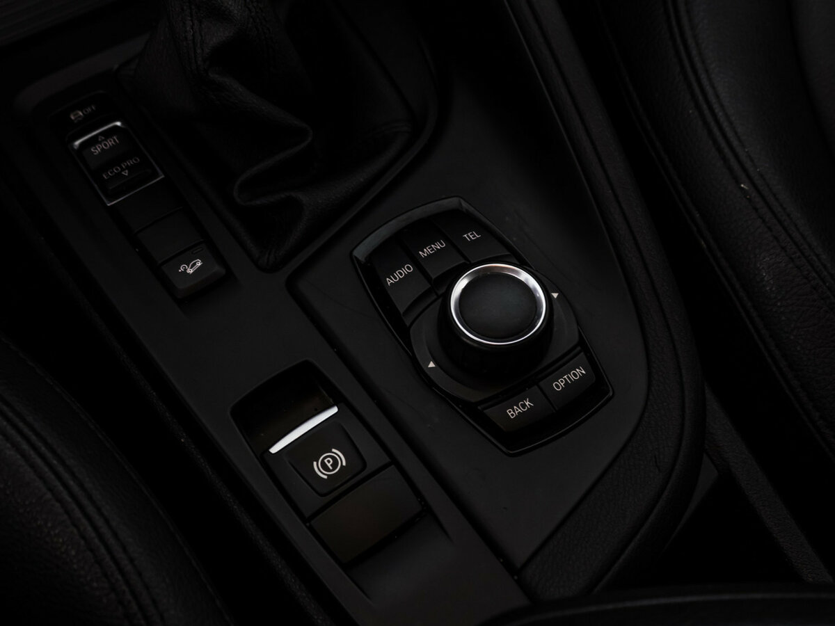 BMW X1 18d xDrive II (F48), 2017 Фото №16