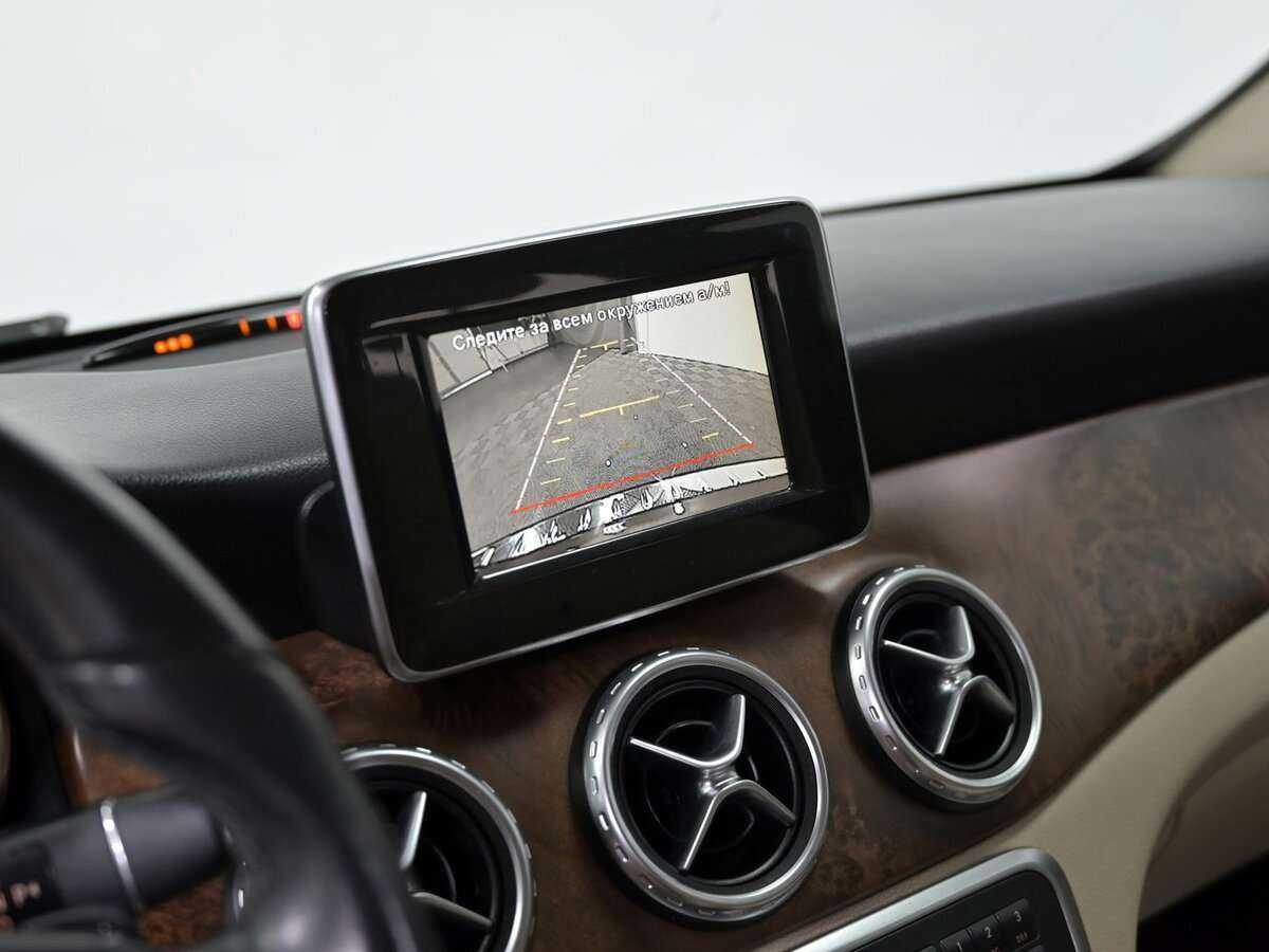 Mercedes-Benz GLA 250, 2014 Фото №9