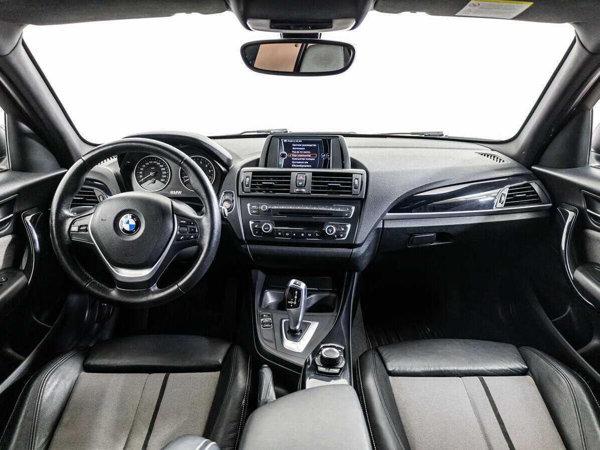 BMW 1 серии 118i, 2012 Фото №12