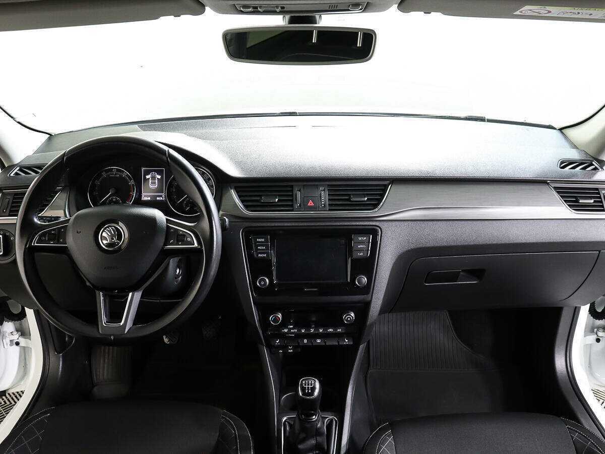 Skoda Rapid, 2018 Фото №11