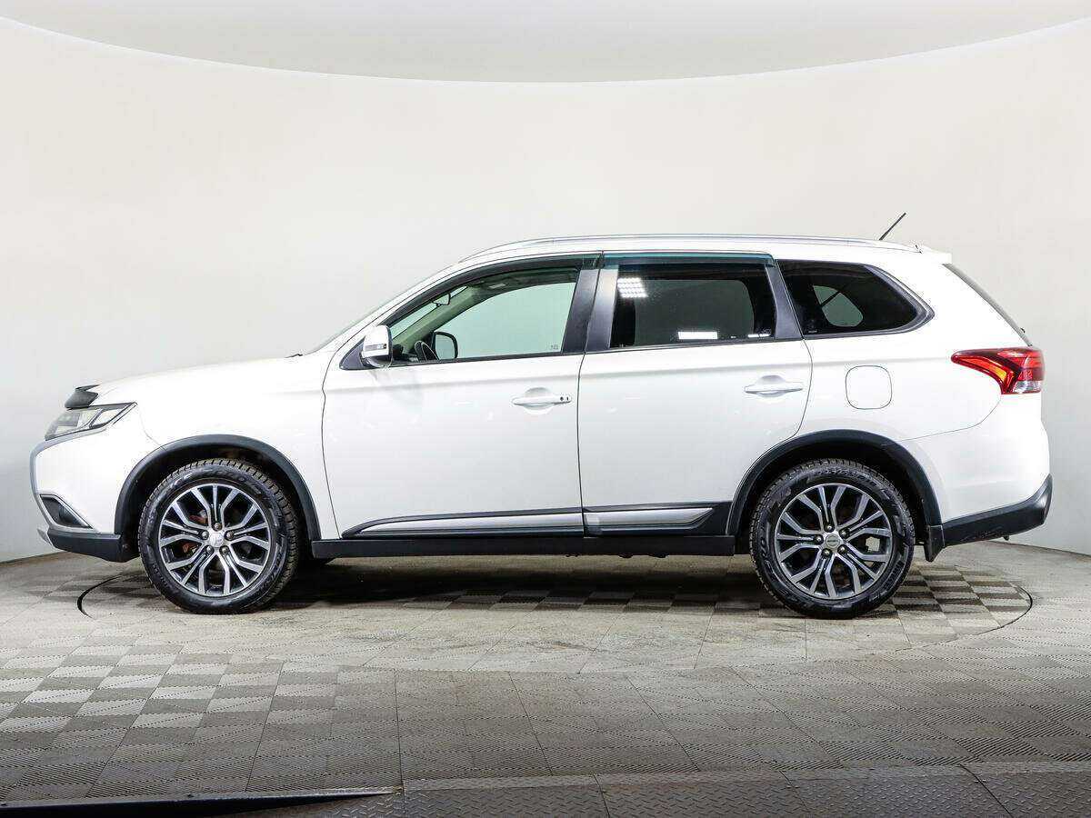Mitsubishi Outlander, 2015 Фото №8
